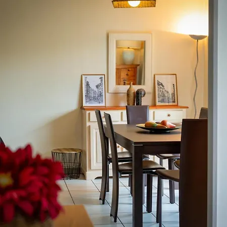 L'olivier Charmante Maison Avec Parking Et Jardin *